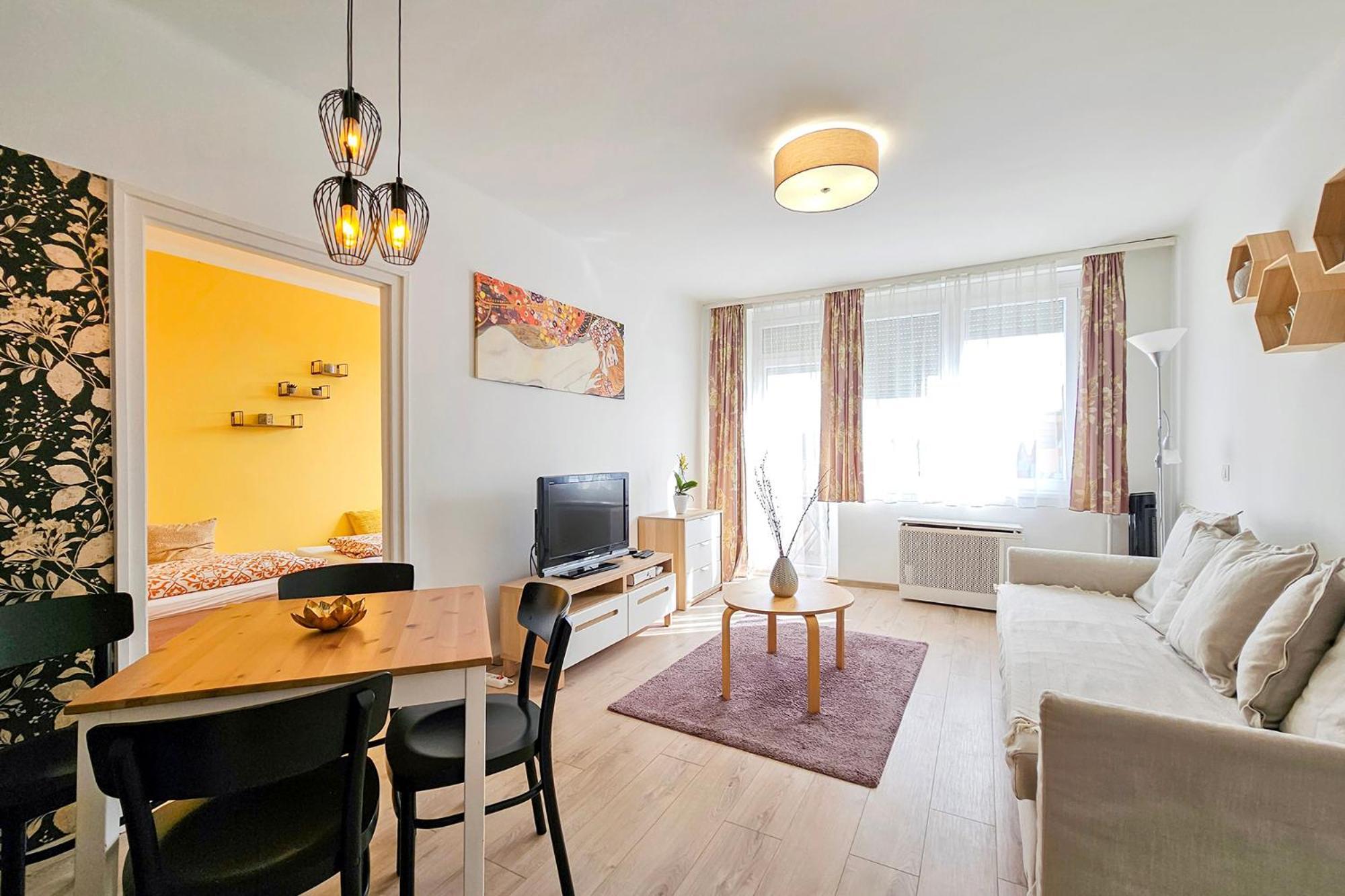 Market Apartman Sopron Exterior foto